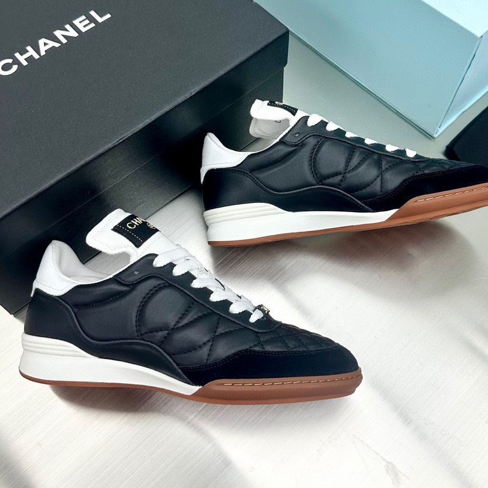 CC Logo Quilted Shoes